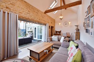 Photo 8- click for photo gallery